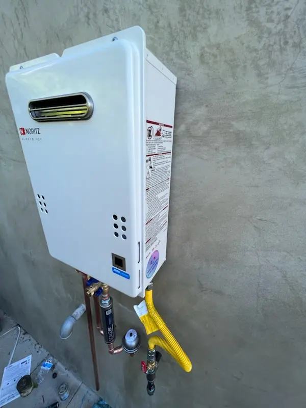 Tankless water heater installation for Peoples Park homes